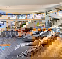 Beachcomber House - Accommodation Burleigh