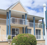 Canberran Lodge - Accommodation Burleigh