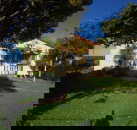Crystal Blue - Accommodation Burleigh