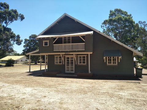Fairbridge Village - Accommodation Burleigh 2