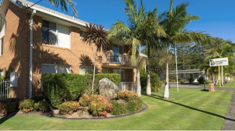 Gallipoli Court - Accommodation Burleigh 0