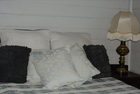 Moonan  Cottage - Accommodation Burleigh 1