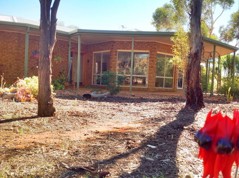 Munga Munga B&B - Accommodation Burleigh 0
