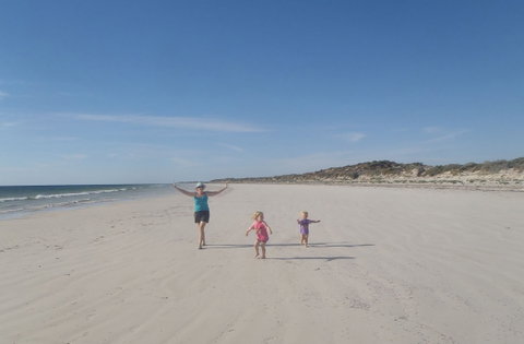 Port Victoria Oval Camping Site - Accommodation Burleigh 1