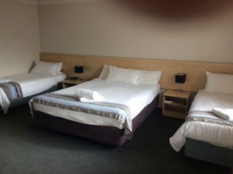 Red Cedar Motel: Muswellbrook - Accommodation Burleigh 0