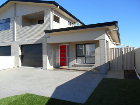 Red Door Retreat - Accommodation Burleigh 0
