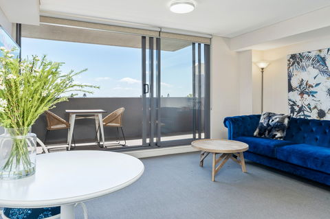 Terminus Apartment Hotel - Accommodation Burleigh 2