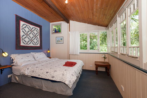 Turkeys Nest Rainforest Cottages Mt Glorious - Accommodation Burleigh 1