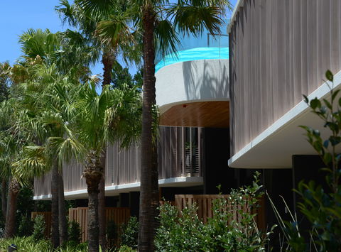 Bannisters Pavilion - Accommodation Burleigh 1