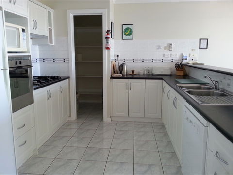 Birubi House - Accommodation Burleigh 1
