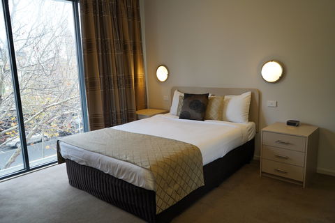 Carlton Lygon Lodge - Accommodation Burleigh 1