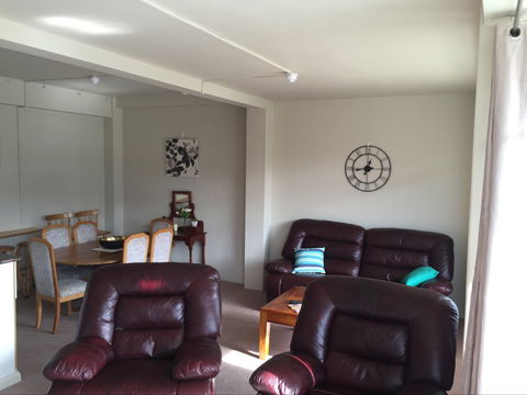 Derwent Valley Resort - Accommodation Burleigh 2