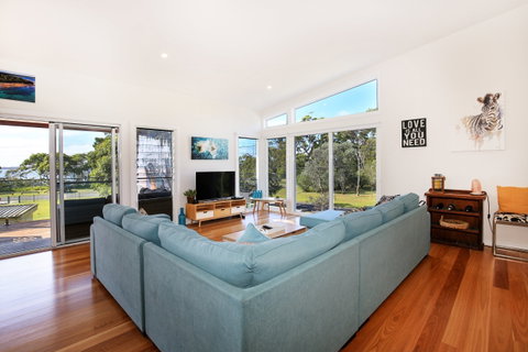 Eagleview - Accommodation Burleigh 0