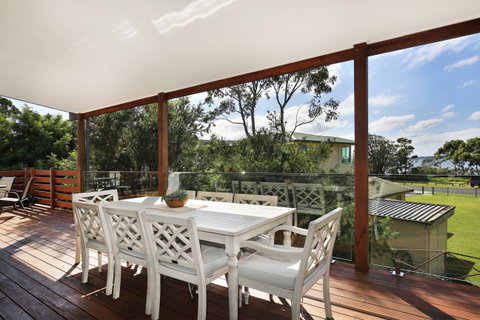 Eagleview - Accommodation Burleigh 1