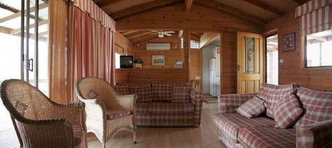 Glen Ayr Cottages - Accommodation Burleigh 1