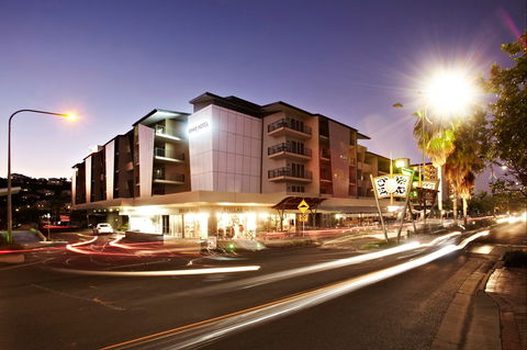 Grand Hotel And Apartments Townsville - Accommodation Burleigh 0