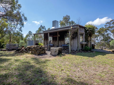 Heimat Chalets - Accommodation Burleigh 1