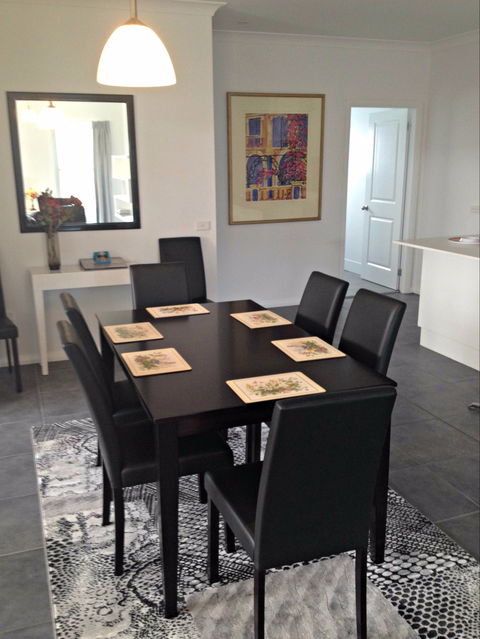 Kalinya - Accommodation Burleigh 2