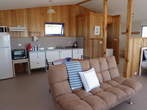 Marrawah Beach House - Accommodation Burleigh 2