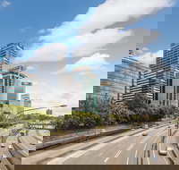 Meriton Suites North Sydney - Accommodation Burleigh