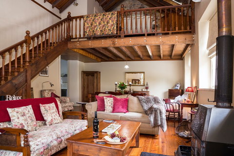 Roscrow Bed And Breakfast - Accommodation Burleigh 2