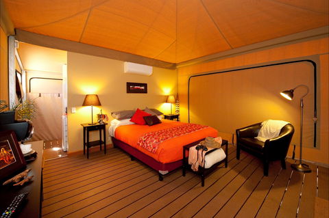 Squeakywindmill Boutique Tent B&B - Accommodation Burleigh 2