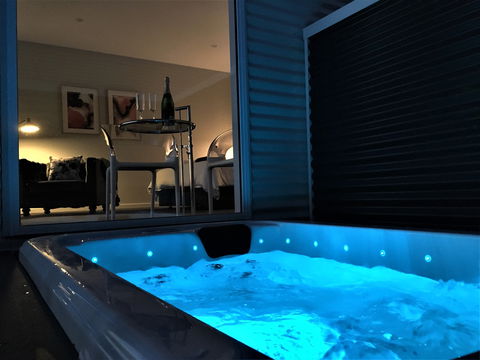 The Nest - Accommodation Burleigh 1