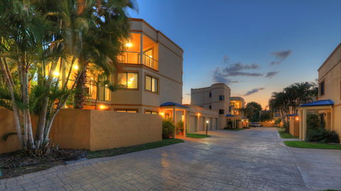 The Grange Resort Hervey Bay - Accommodation Burleigh 1