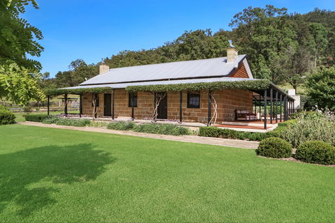 The Glen - Accommodation Burleigh 0