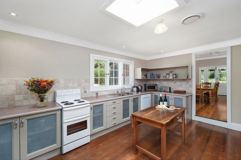 The Glen - Accommodation Burleigh 2