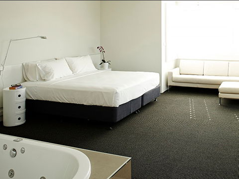 The Horatio Motel And Suites - Accommodation Burleigh 2