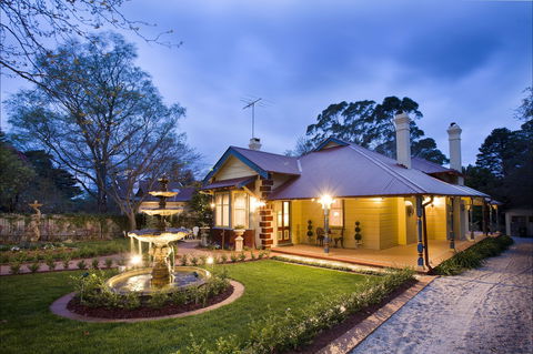 Varenna - Luxury Leura Accommodation - Accommodation Burleigh 0
