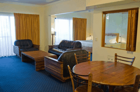 Kacys Bargara Beach Motel - Accommodation Burleigh 3