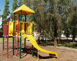 Acacia Holiday Apartments And Cabins - Accommodation Burleigh 2