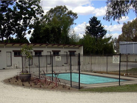 Auto Lodge Motor Inn - Accommodation Burleigh 4