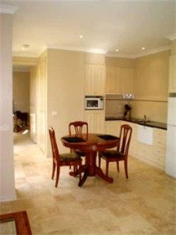 Acacia Terraces - Accommodation Burleigh 1