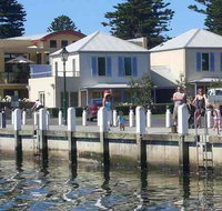 Dockside Waterfront Indulgence - Accommodation Burleigh