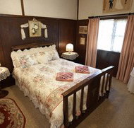 Fernleigh Cottages  Country Barn - Accommodation Burleigh