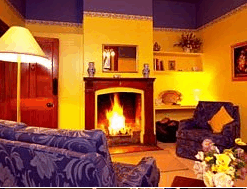 Meredith House - Accommodation Burleigh 4