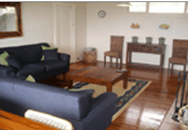 Beach Path House - Accommodation Burleigh