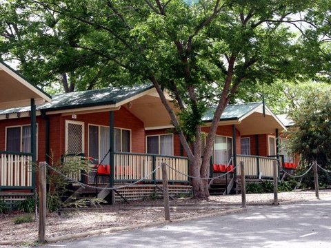 Canberra Carotel Motel - Accommodation Burleigh 2
