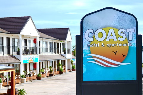 COAST Motel And Apartments - Accommodation Burleigh 0