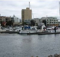 Glenelg Lake Holiday Apartment Accommodation - Accommodation Burleigh
