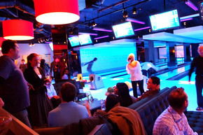 Strike Bowling Bar - CBD - Accommodation Burleigh 2