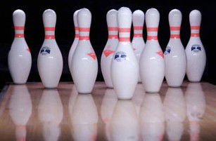 Narre Warren Superbowl - Accommodation Burleigh 0