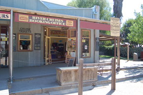 Emmylou Paddle Steamer - Accommodation Burleigh 2