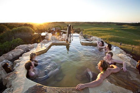 Peninsula Hot Springs - Accommodation Burleigh 2
