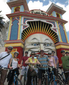 Rentabike & Real Melbourne Bike Tours - Accommodation Burleigh 2