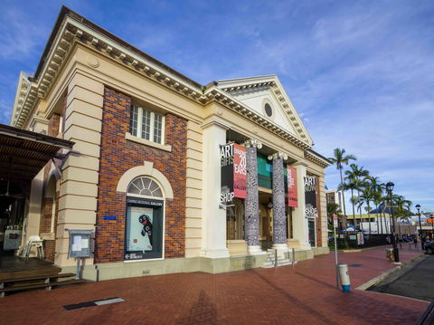 Cairns Regional Gallery - Accommodation Burleigh 9