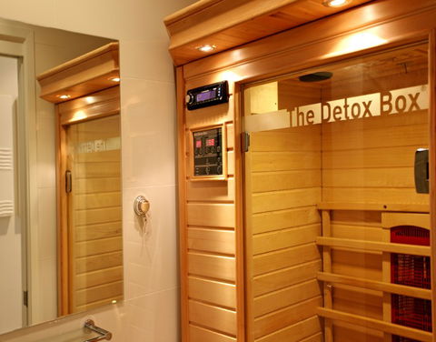 The Boardwalk Spa - Accommodation Burleigh 0